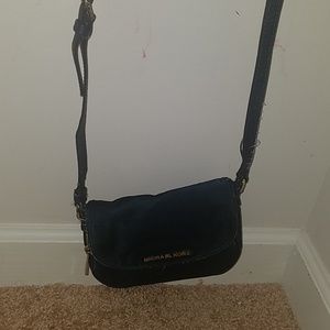 Michaela Kors Crossbody purse